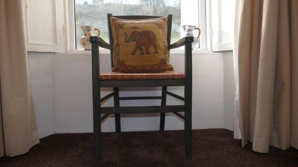 Avonmore House Guest Accommodation ヨール エクステリア 写真